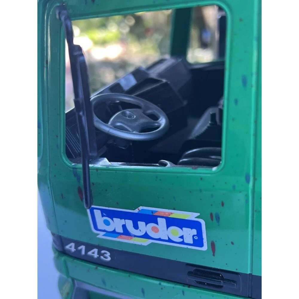 vintage 2001 Bruder Mercedes-Benz Actros Timber/Logging Truck (Model 4143
